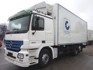 kliknij by zobaczy powikszenie Mercedes Actros 2544 6x2, TK -30C°